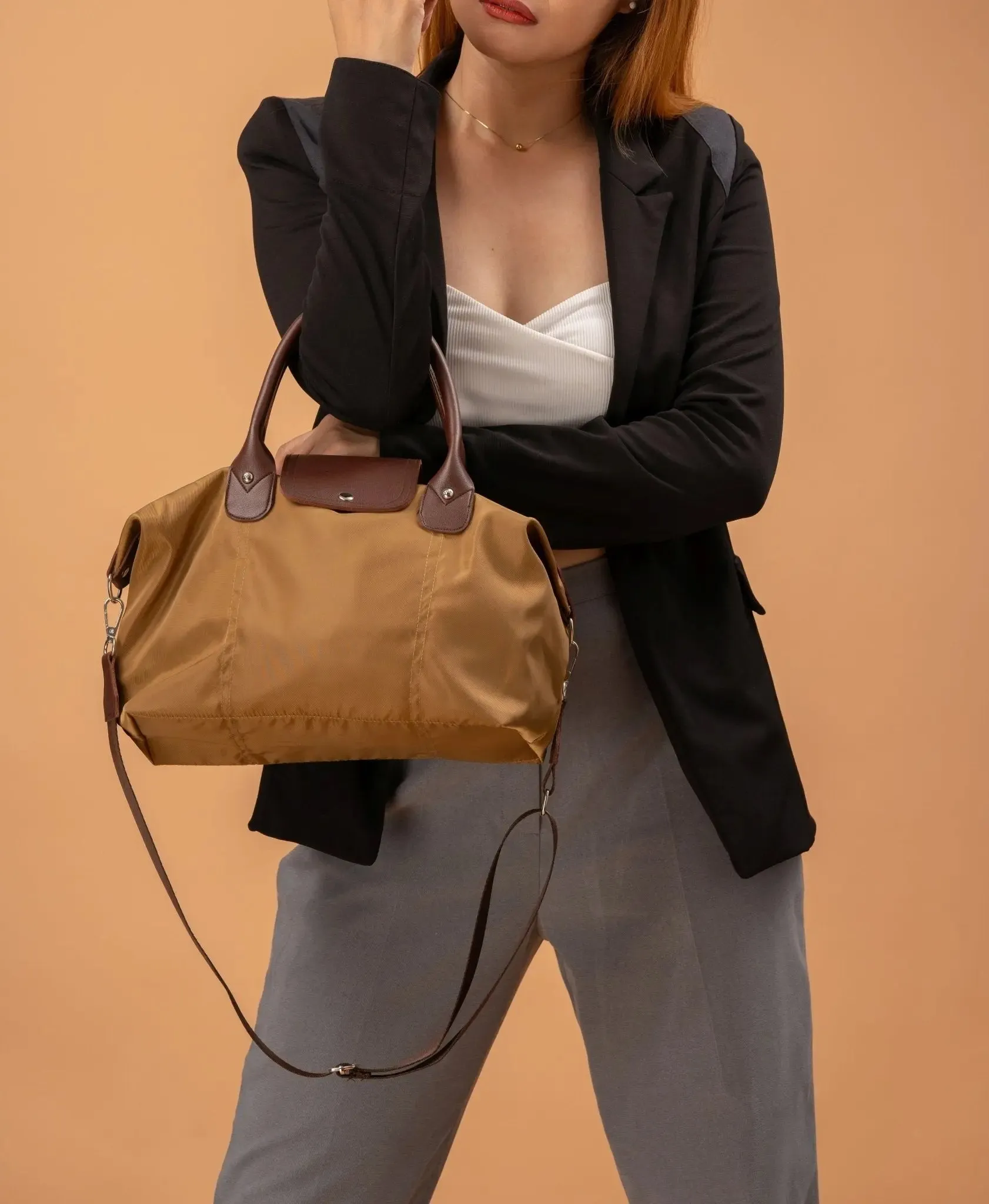 MARTHA Nylon Canvas Tote Bag in Coffee Brown