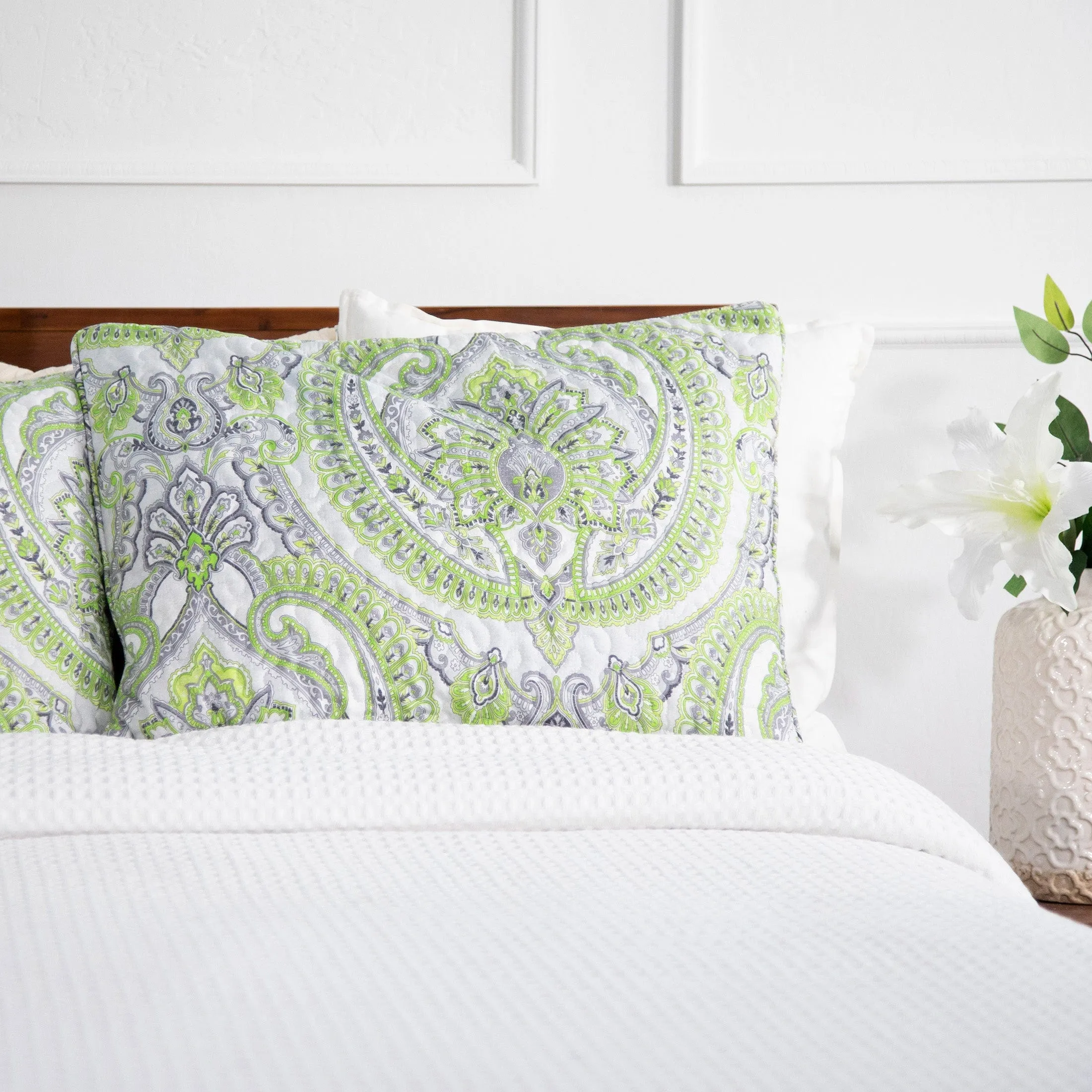 Pure Melody Quilted Sham Covers